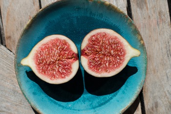 figs dried fruit brain food